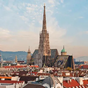 Private C E N T R A L , Vienna Austria