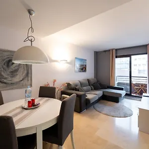 Comfy Downtown + Private Terrace , Barcellona Spagna